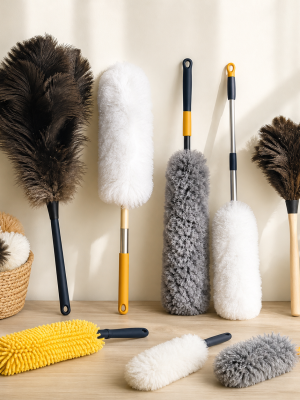 Natural feather synthetic electrostatic and extendable dusters