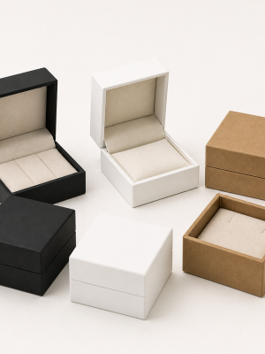 Small jewellery presentation boxes with soft neutral inserts