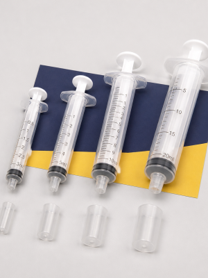 Needle-free clear plastic oral dosing syringes in assorted sizes