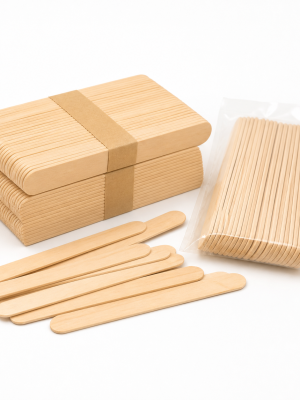 Smooth natural birchwood tongue depressor sticks